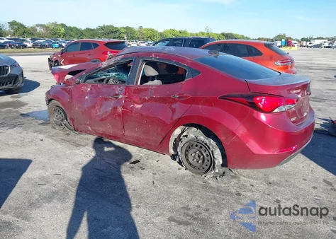 2016 Hyundai Elantra Se z USA, uszkodzony, nr VIN 5NPDH4AE2GH734373